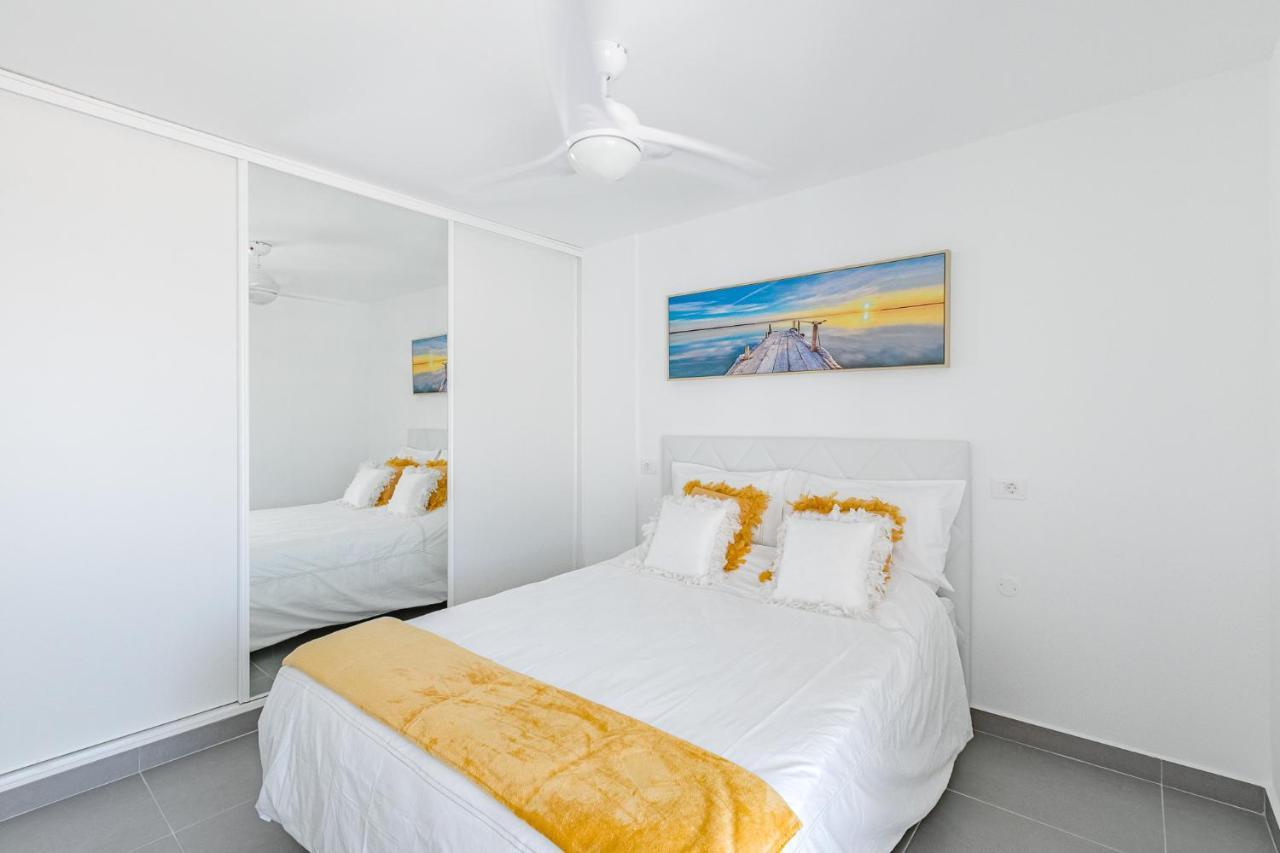 Buenavista Sunflower Apartment In Playa La Arena Puerto de Santiago  Eksteriør bilde