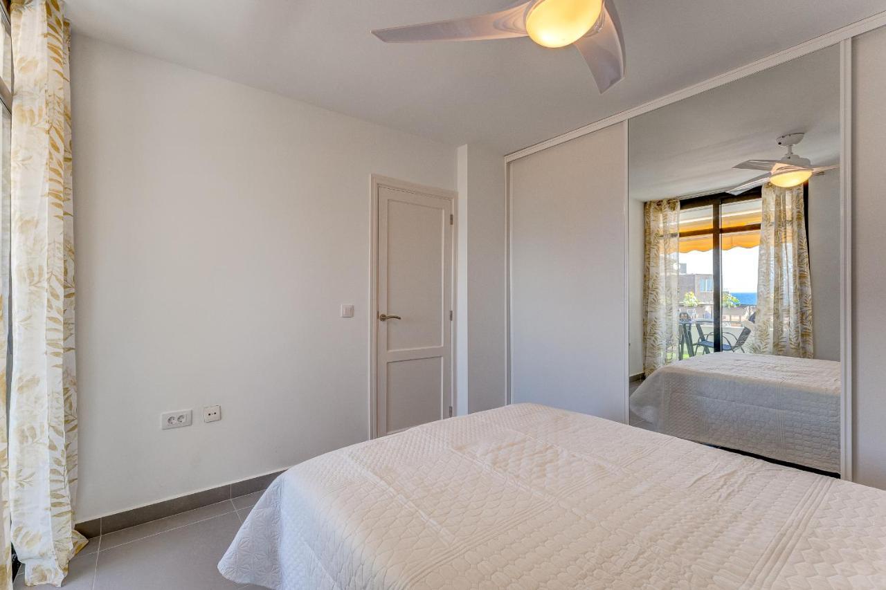 Buenavista Sunflower Apartment In Playa La Arena Puerto de Santiago  Eksteriør bilde